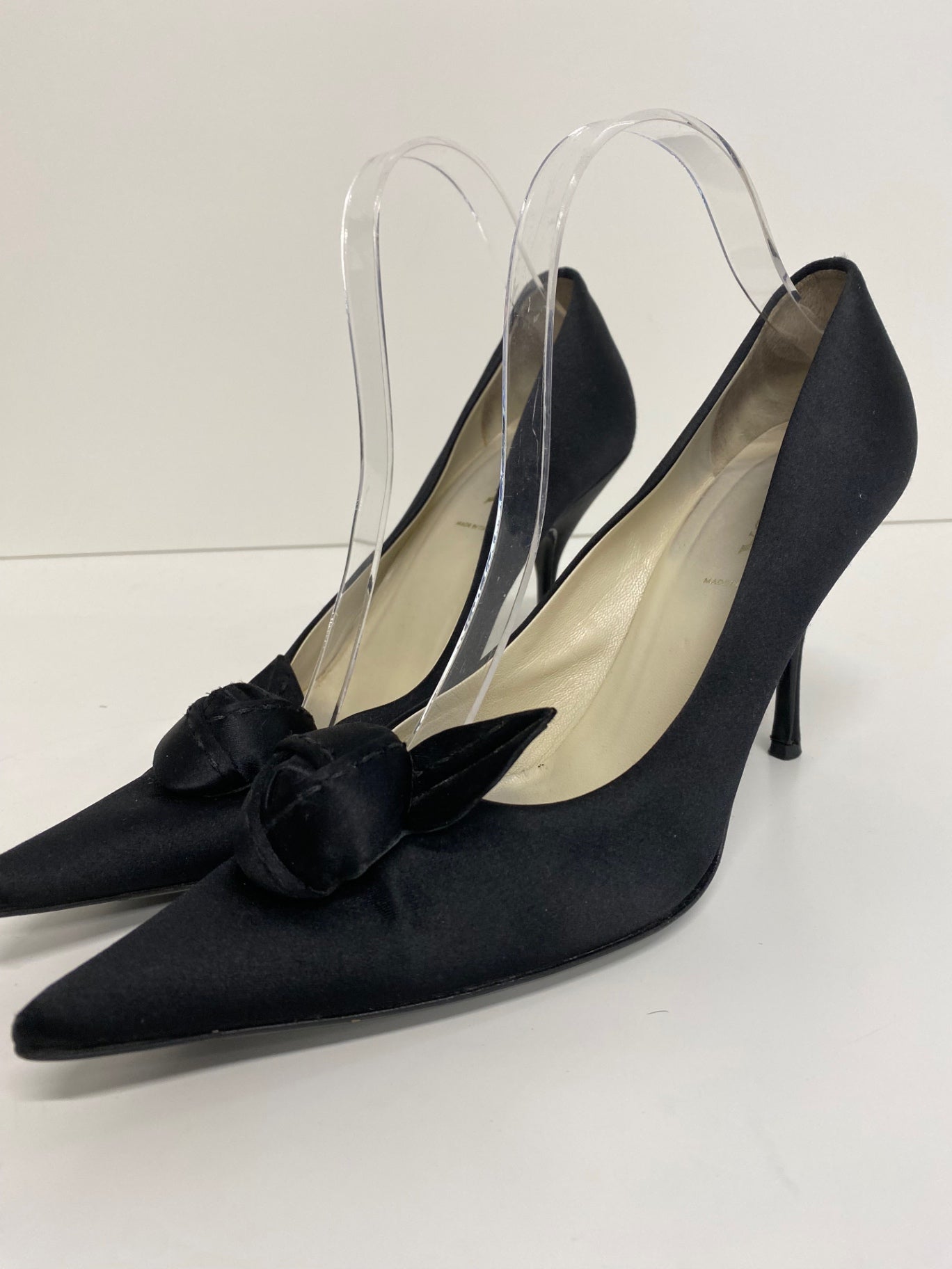 Fabulous Prada satin classic formal High Heels UK6 Black GM143