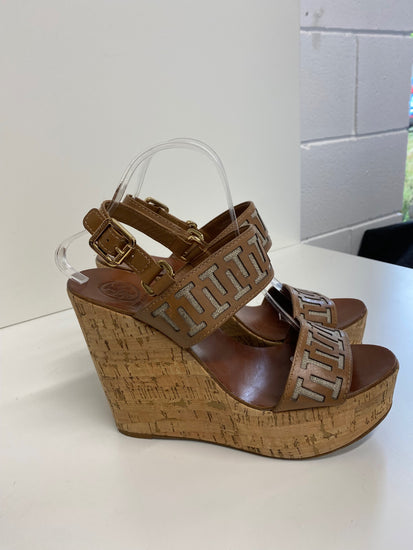 Fabulous Tory Burch Regan Wedge Sandals Uk7 Tan Logo GM143