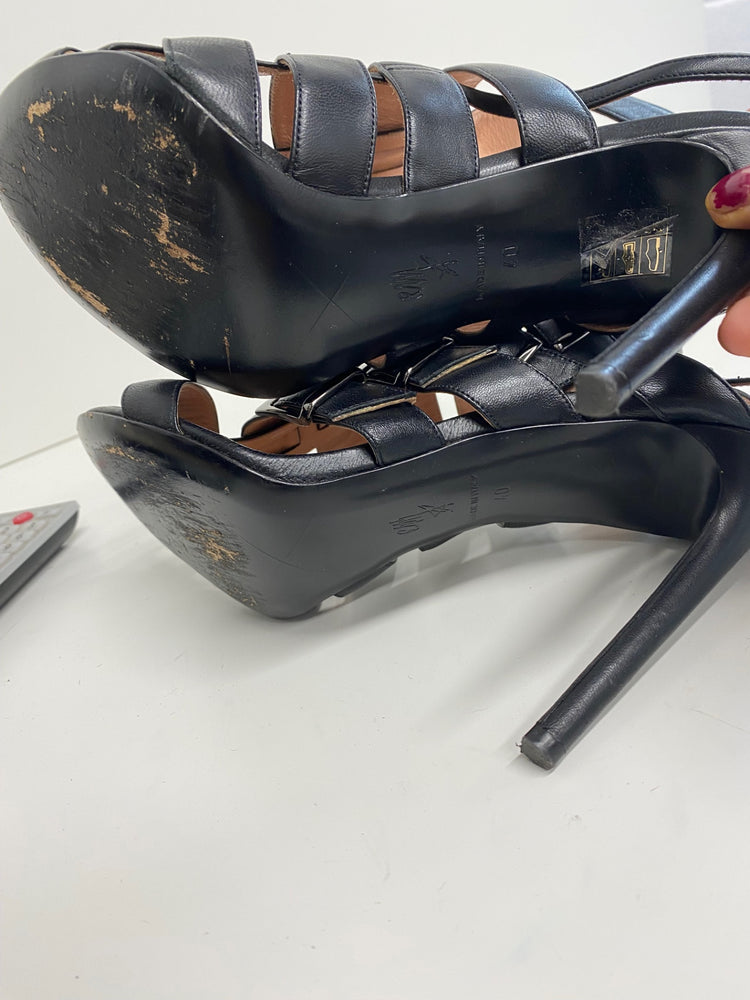 Fabulous Roland Mouret Strappy leather stilleto Sandals Uk7 Black Ankle strap GM143