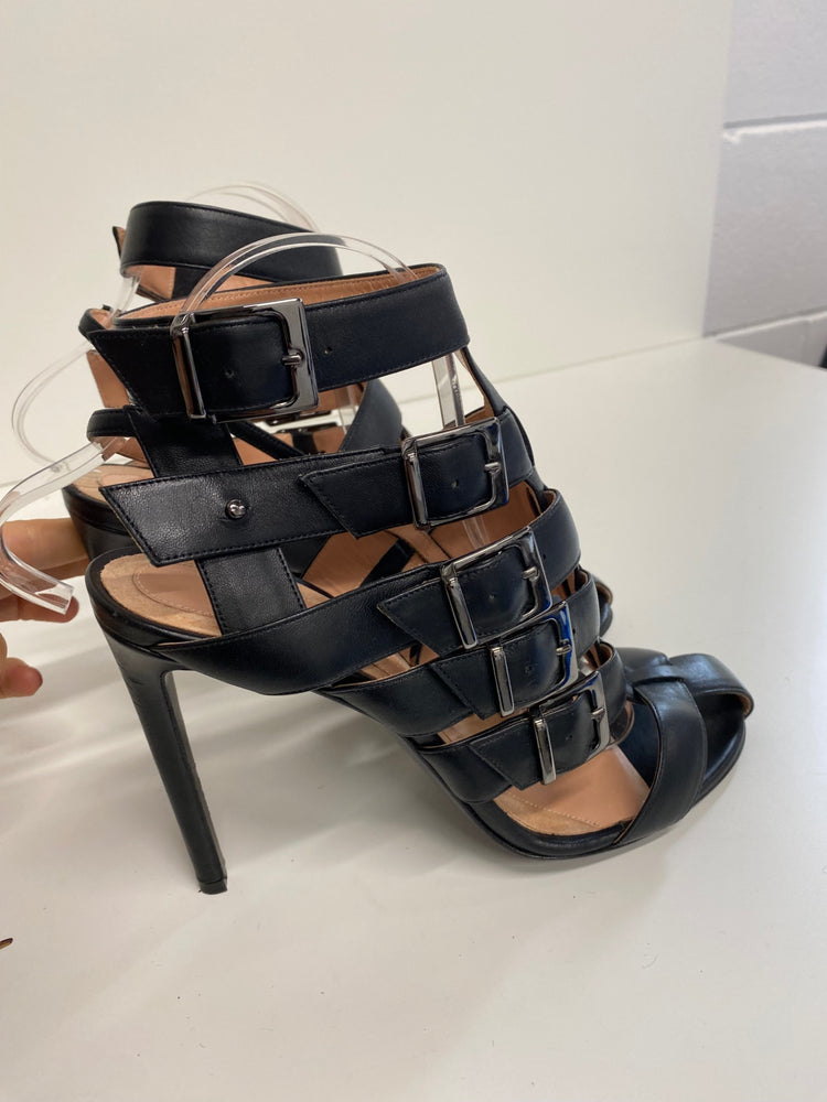Fabulous Roland Mouret Strappy leather stilleto Sandals Uk7 Black Ankle strap GM143