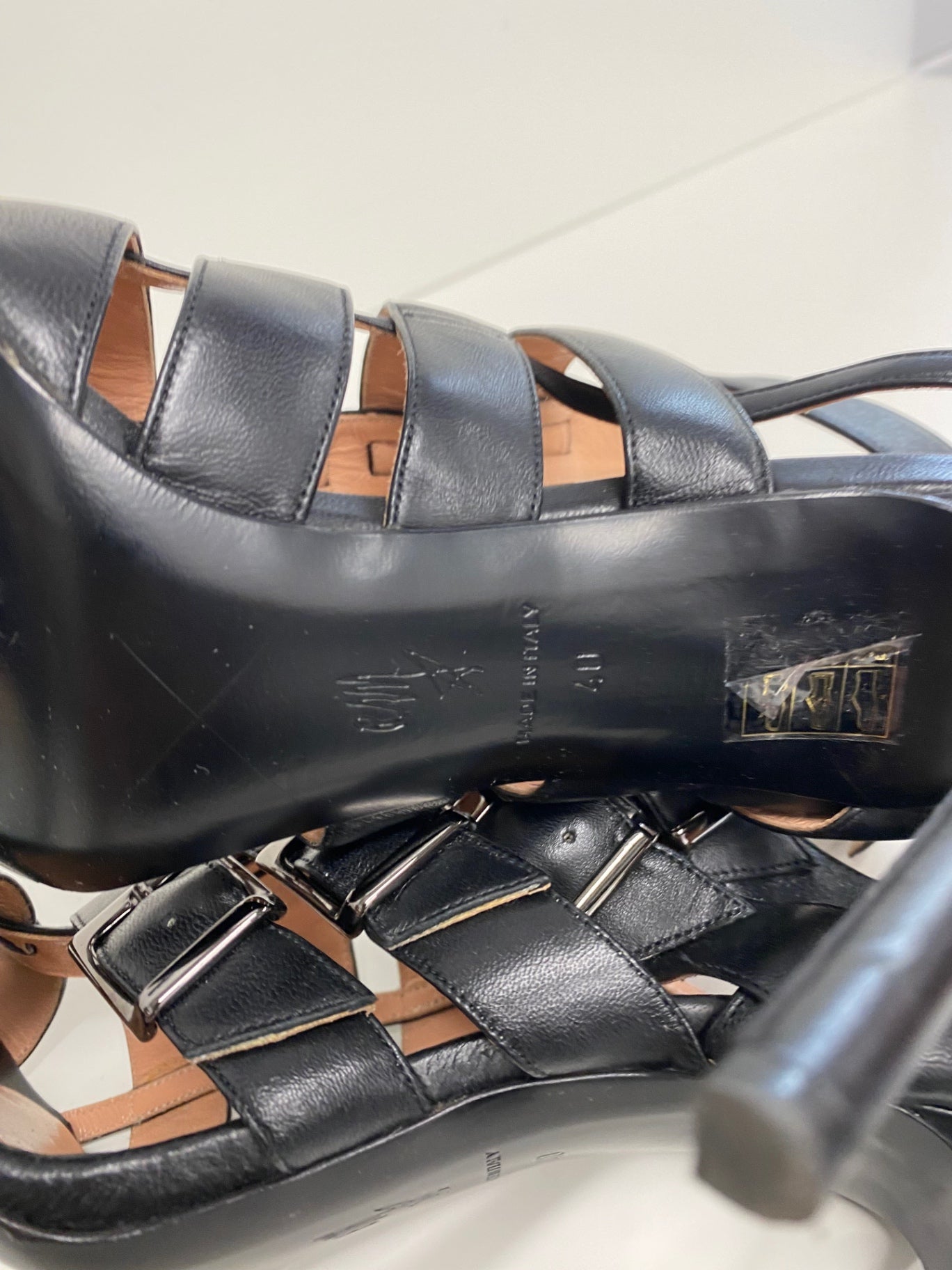 Fabulous Roland Mouret Strappy leather stilleto Sandals Uk7 Black Ankle strap GM143