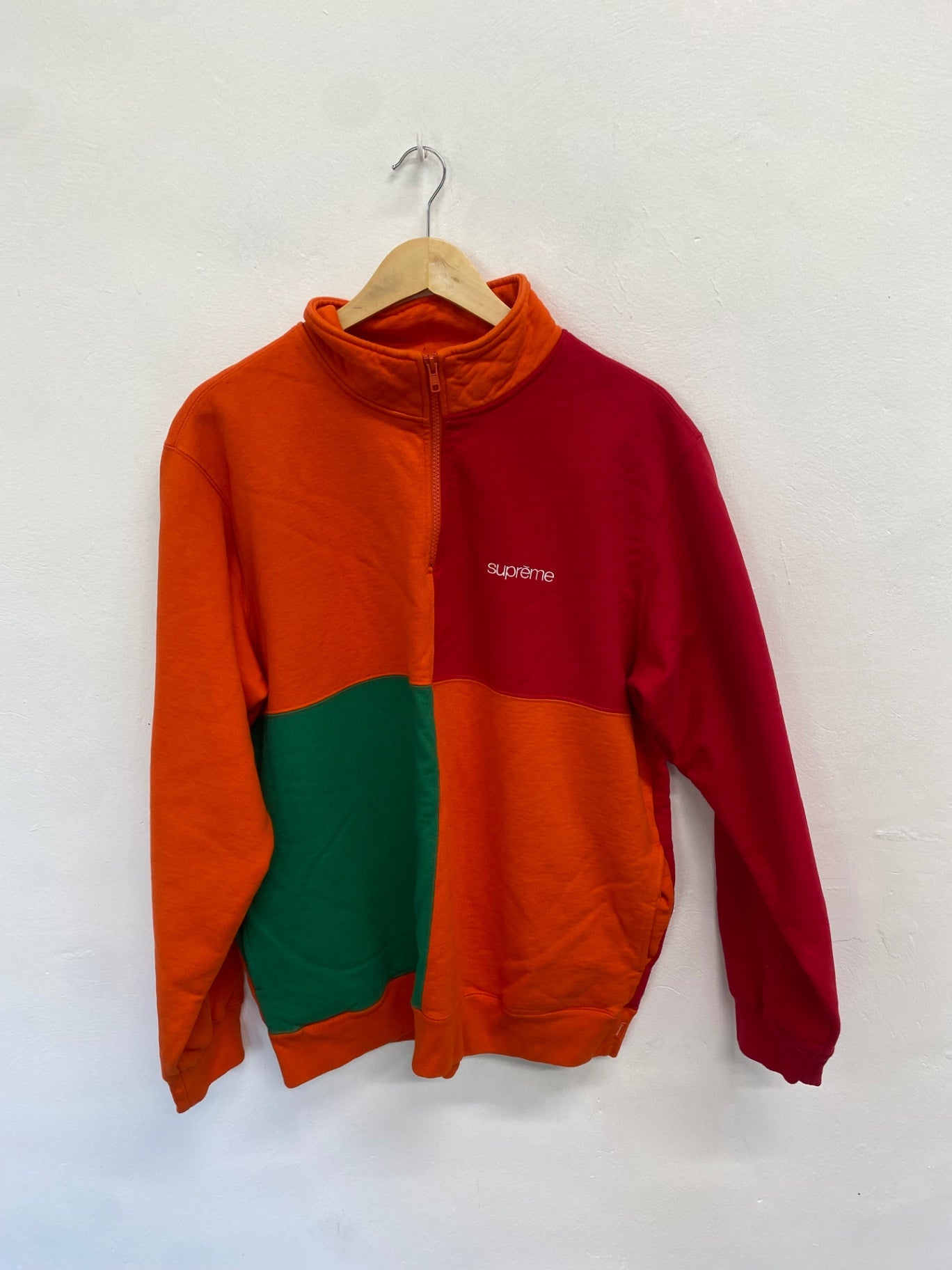 Classic Supreme Sweater UK L Orange colour block GM143