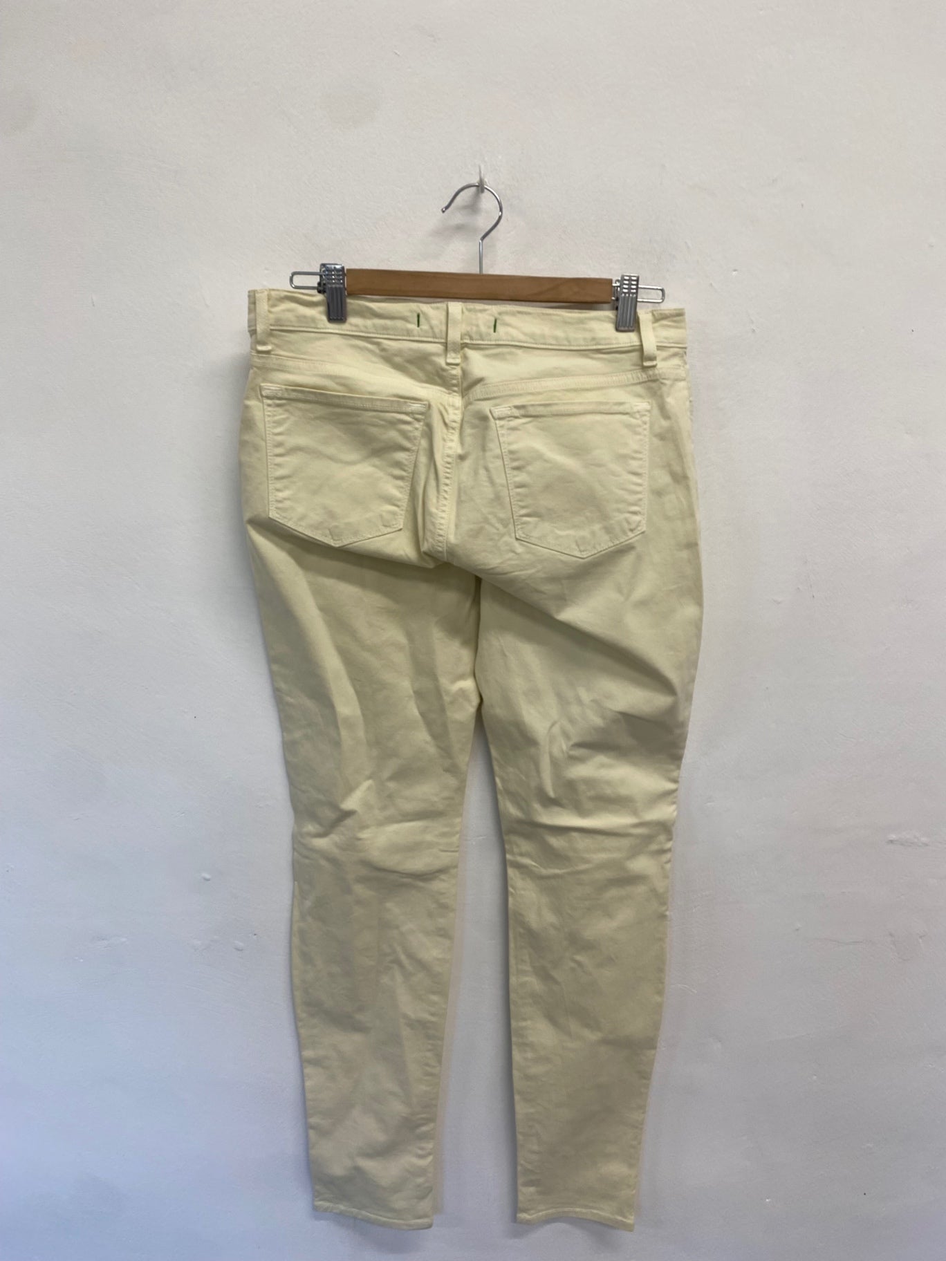 Fabulous J brand Jeans W30" Banana cream skinny leg GM143