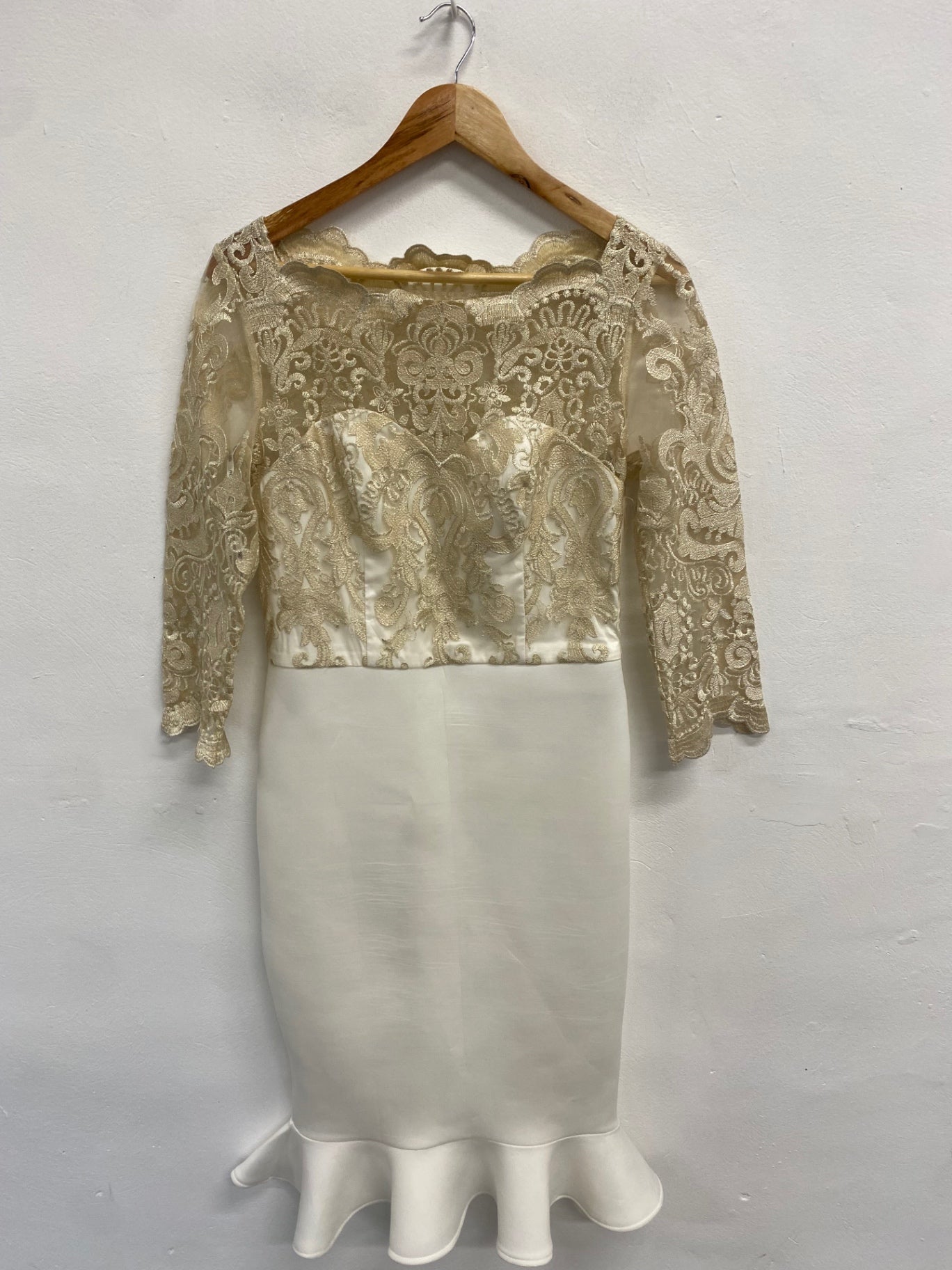 Fabulous Chi chi london Dress UK 12 White gold lace SM438