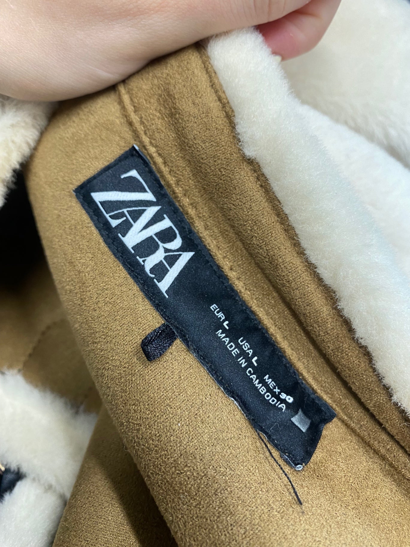 Fabulous ZARA Jacket UK L Cream fur toggle VW001