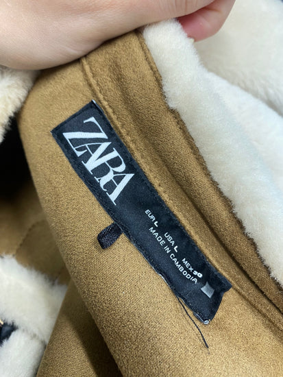 Fabulous ZARA Jacket UK L Cream fur toggle VW001