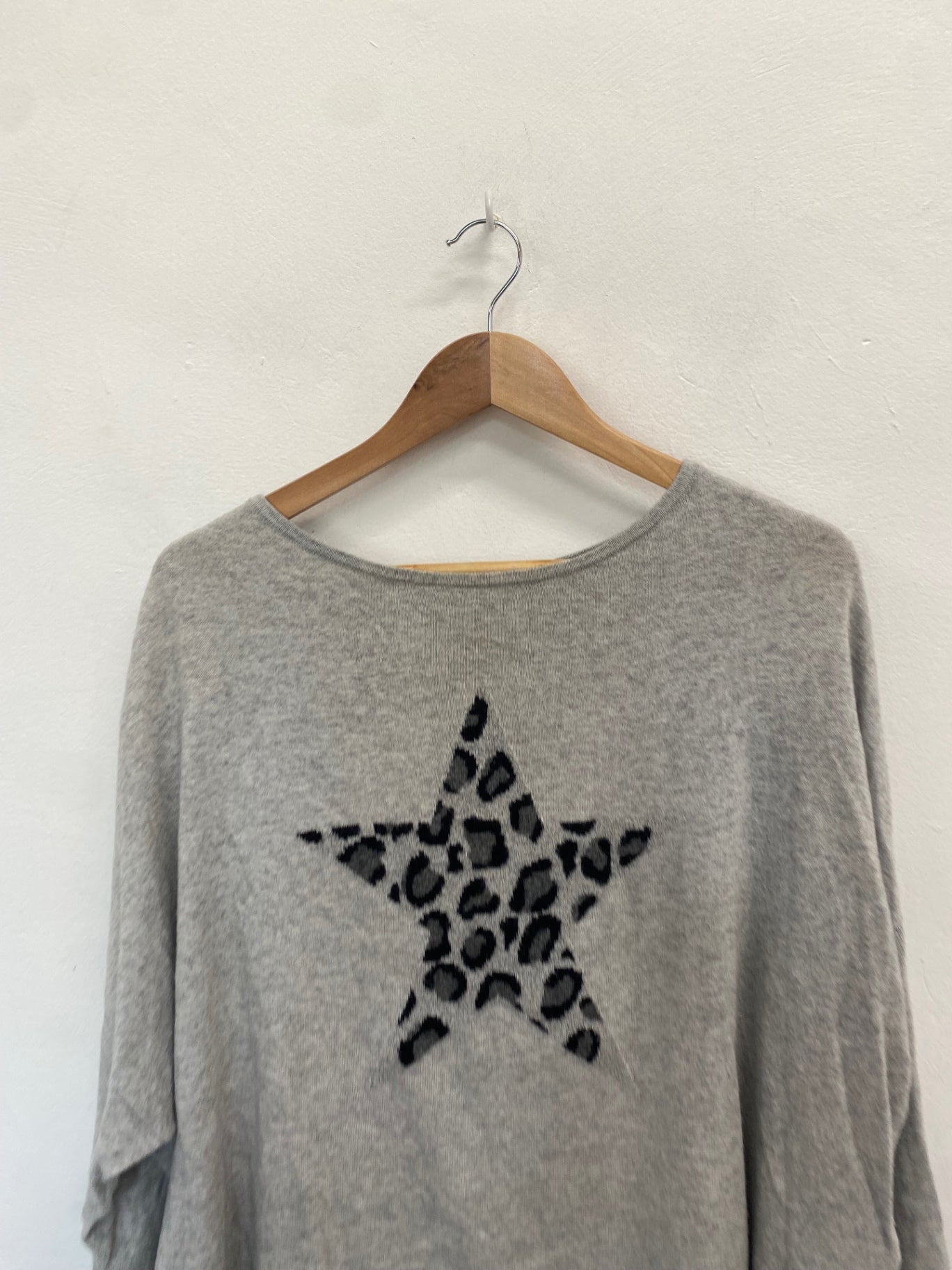 Fabulous Mint Velvet Jumper UK XL Grey star HD440