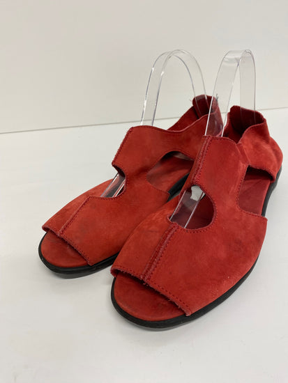 Fabulous Arche suede small wedge Sandals Uk7 Red SO001
