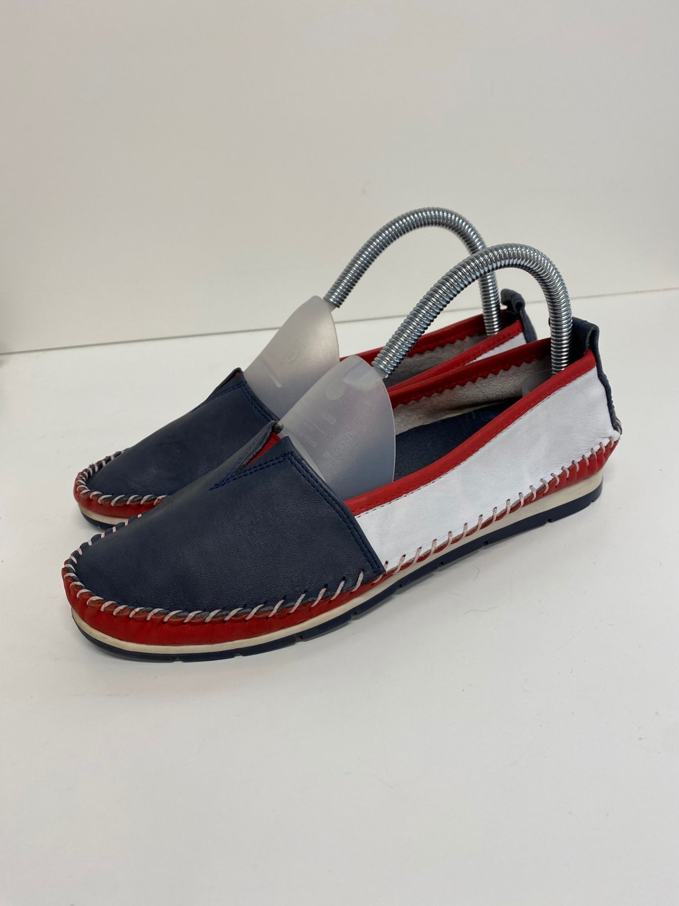Fabulous Rikel handmade Loafers UK6 Navy & Red deck shoes NR001
