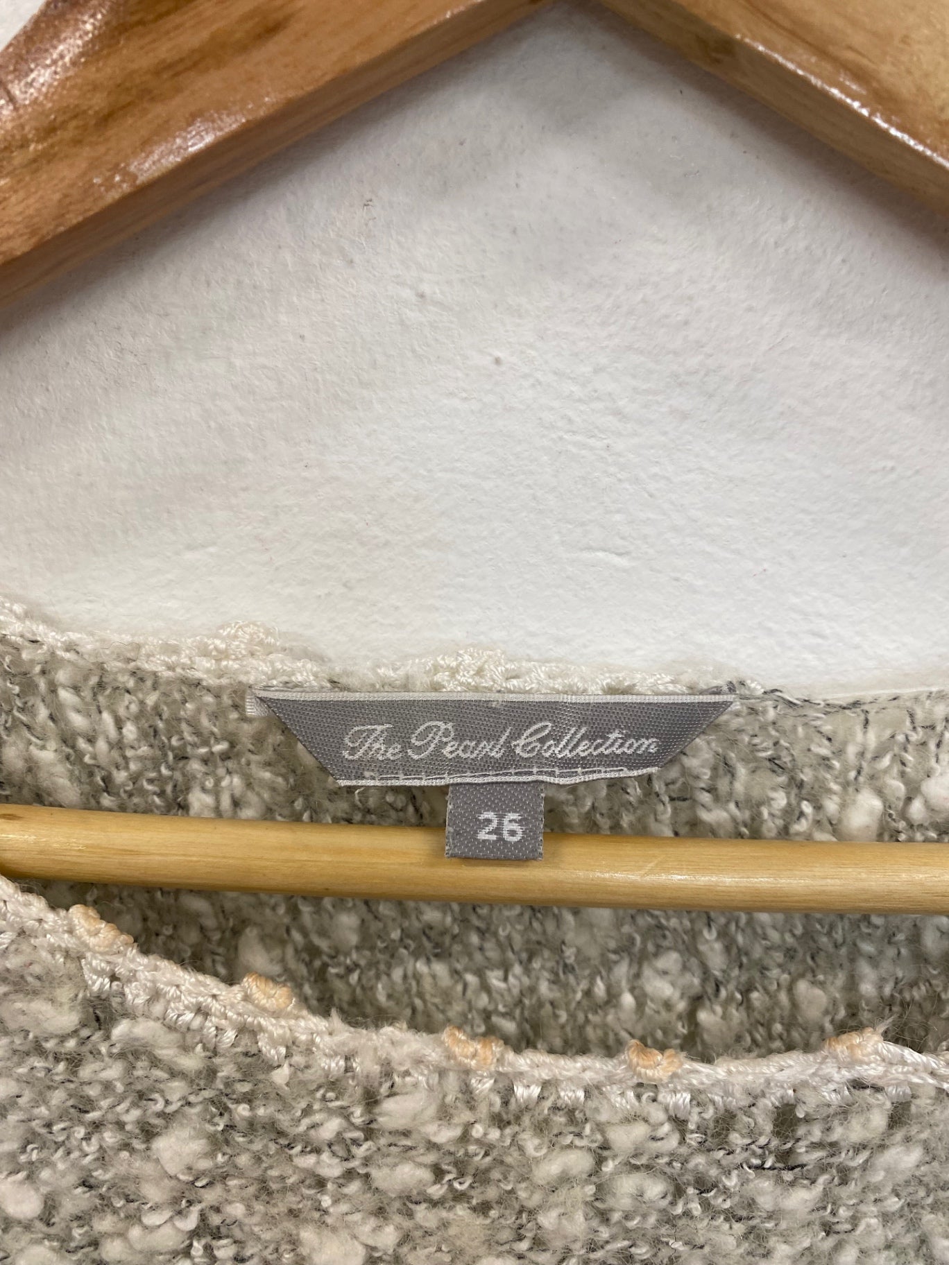 Fabulous Unknown Sweater Beige