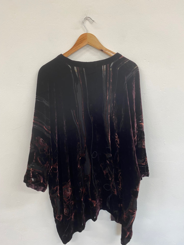 Fabulous Hampstead Bazaar Burgundy Silk Art Nouveau Kimono One Size NR001
