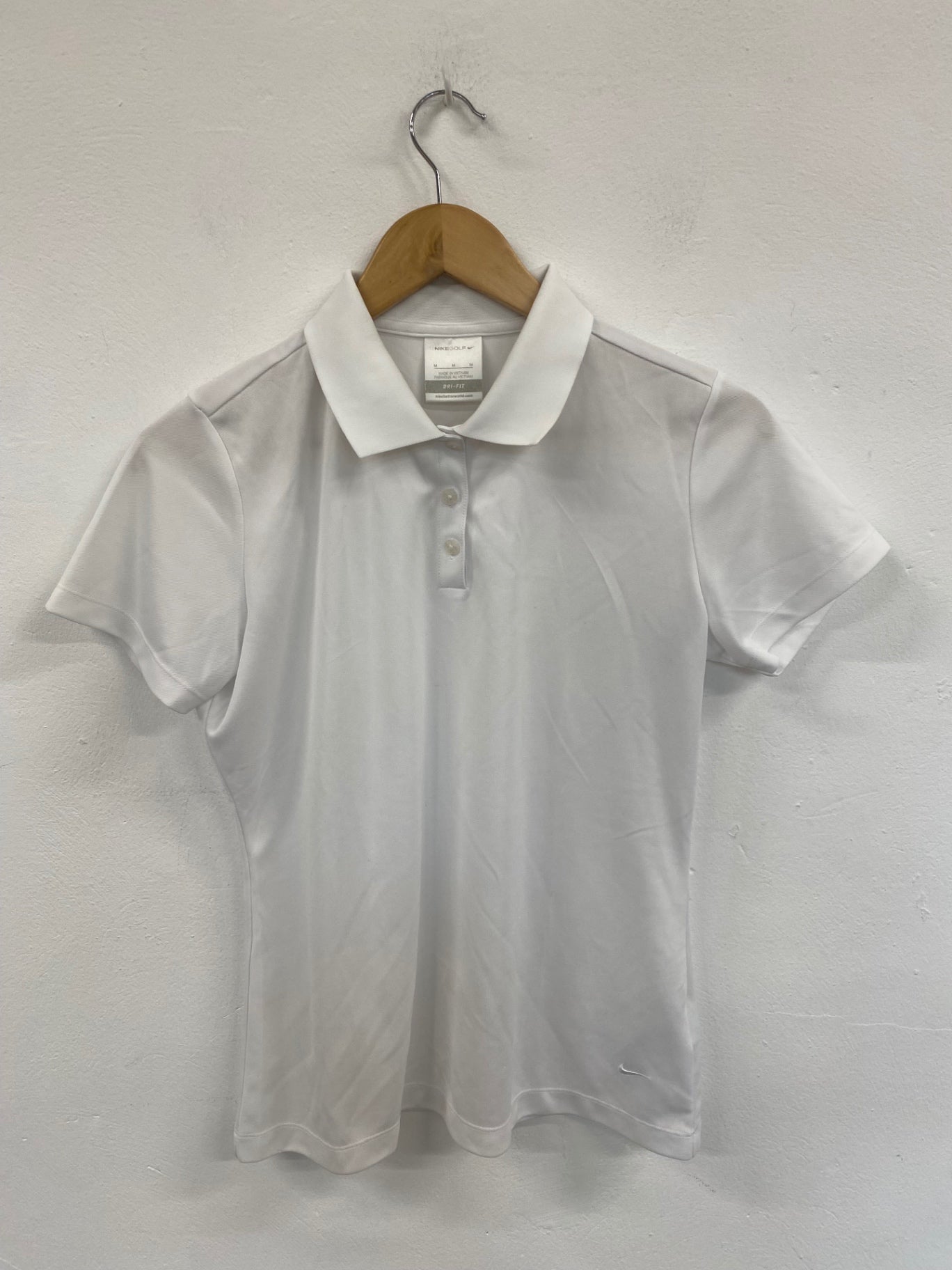 Fabulous NikeGolf White Golfing Polo Shirt UK M LO442