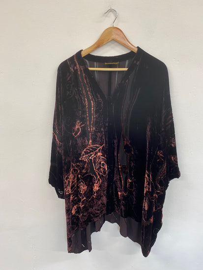 Fabulous Hampstead Bazaar Burgundy Silk Art Nouveau Kimono One Size NR001