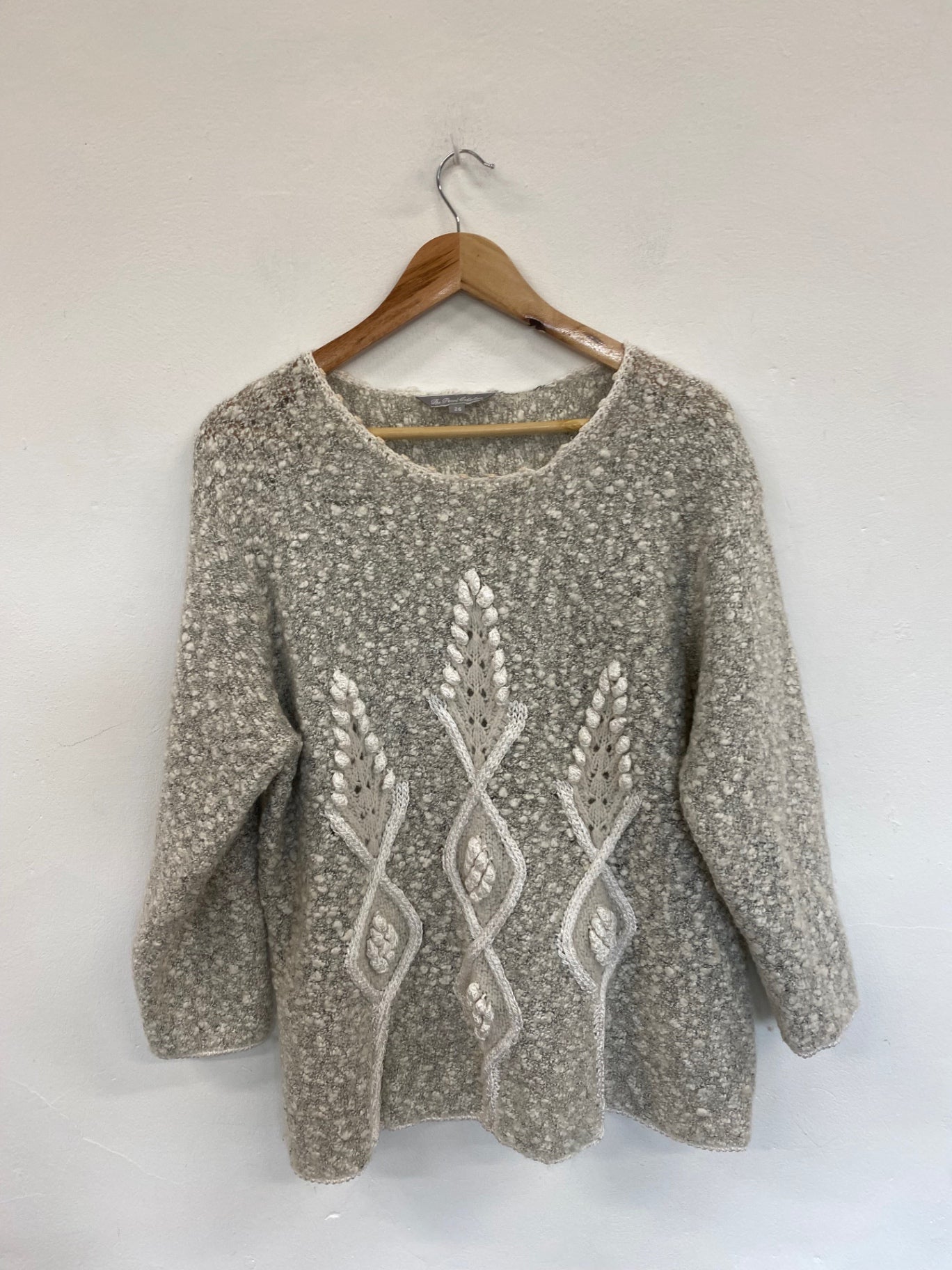 Fabulous Unknown Sweater Beige