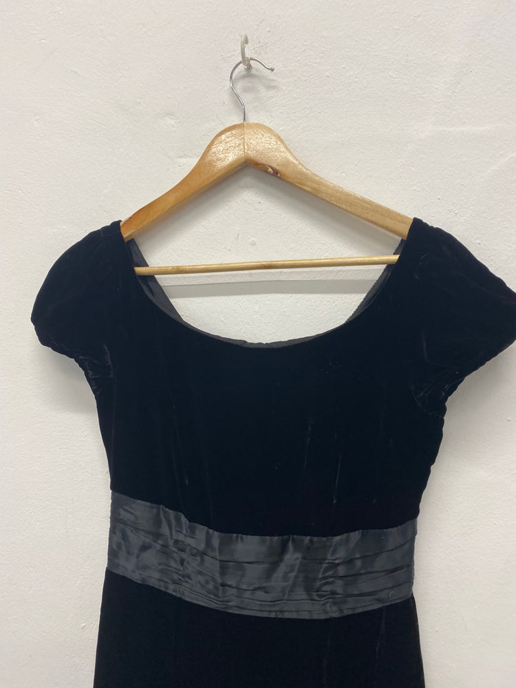 Fabulous Laura Ashley Midaxi classic Cottagecore timeless Dress Uk8 Black New BT001