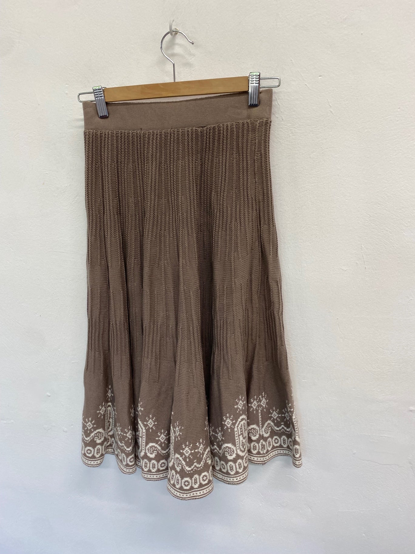 Fabulous Anthropologie hazel x3 Skirt midi UK S Beige pattern BT001