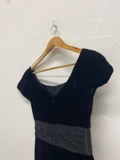 Fabulous Laura Ashley Midaxi classic Cottagecore timeless Dress Uk8 Black New BT001