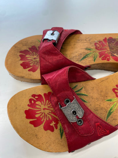 Fabulous vintage y2k rare Roxy Clogs Uk 4 Red floral BT001
