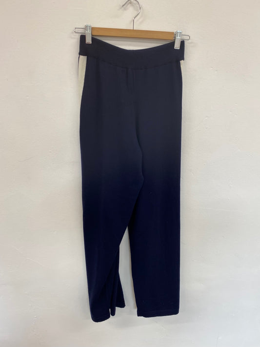 Fabulous Johnstons of Elgin Navy Wool Trousers UK S CD001