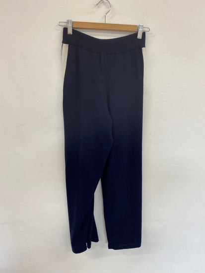 Fabulous Johnstons of Elgin Navy Wool Trousers UK S CD001