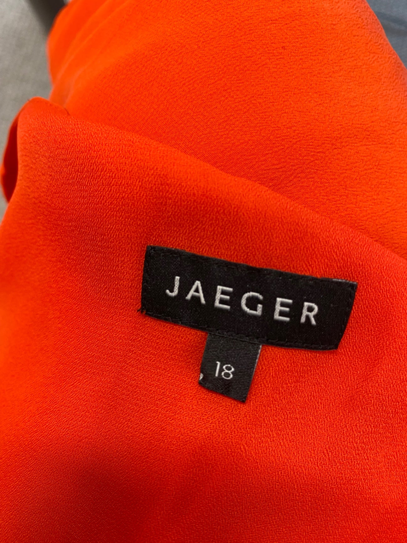 Fabulous JAEGER Dress UK 18 Orange silk midi CE060