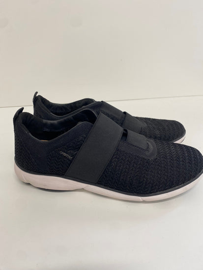 Fabulous Geox Sneakers Uk7 Black leather breathable stystem EC004