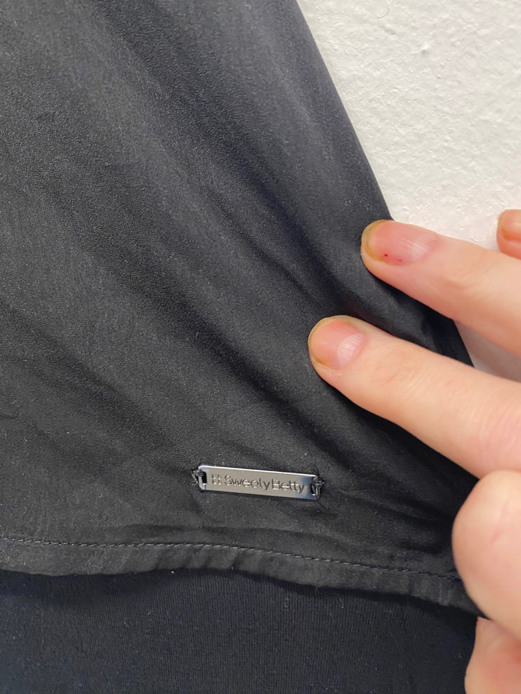 Fabulous Sweaty Betty Jumpsuit UK M Black Stunning EC004