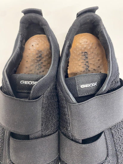 Fabulous Geox Sneakers Uk7 Black leather breathable stystem EC004