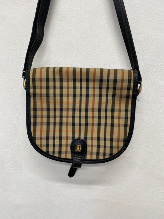 Fabulous Daks London Shoulder Bag One size Beige checked leather PM002