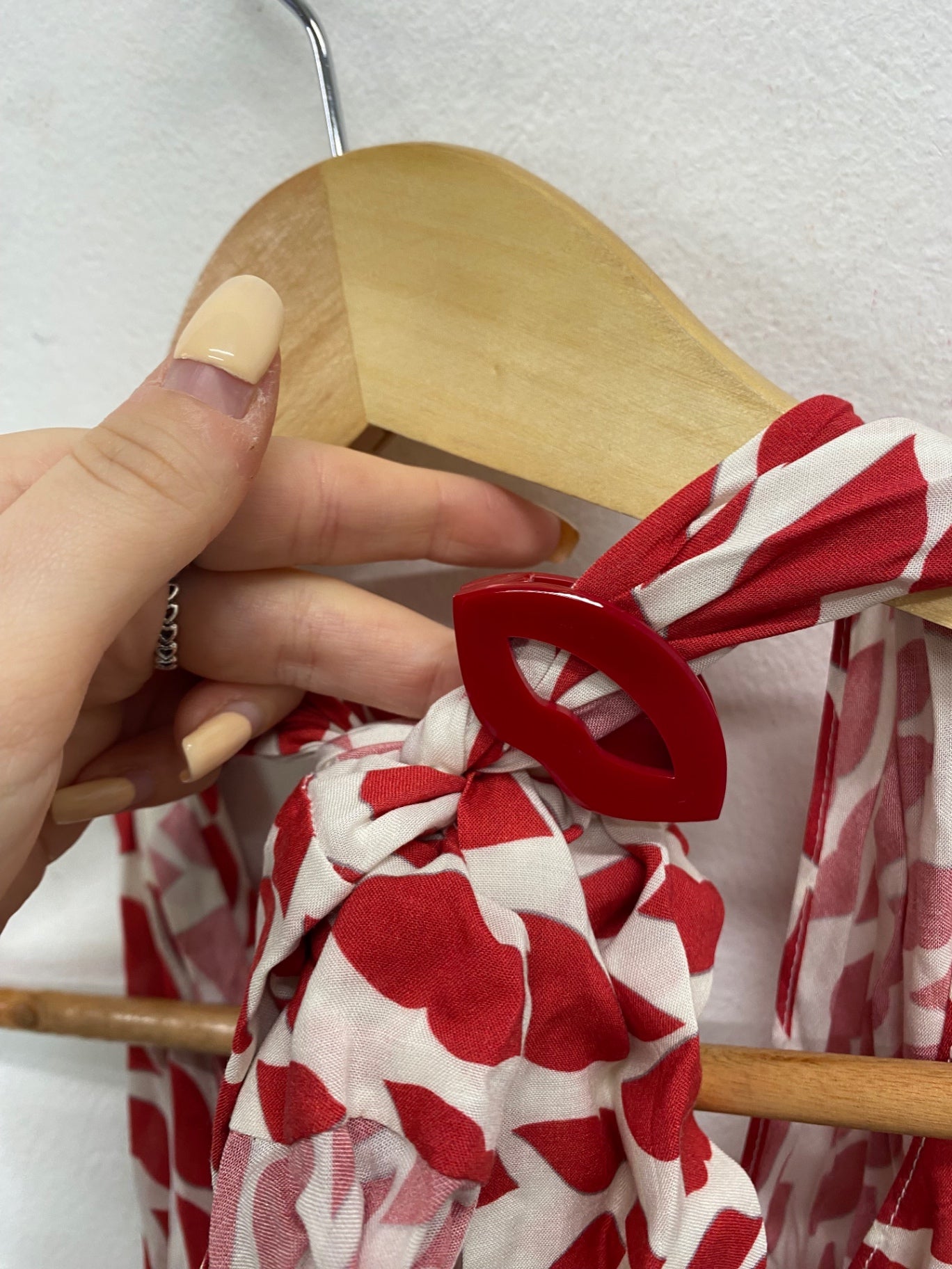 Fabulous Adriana Degrees Pool cover dress halter neck UK M Red kiss pattern LG005