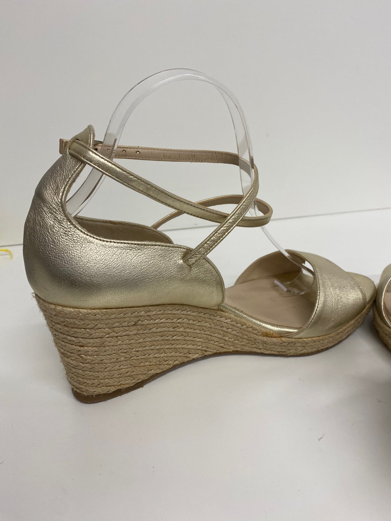 Fabulous Lk bennett Gold sandal espadrille Uk7 Gold ankle strap occasions CM061