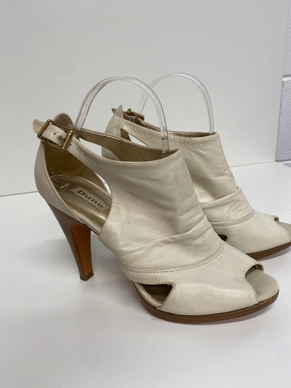 Fabulous Dune leather high heel summer peep toe Uk7 Cream leather CM061