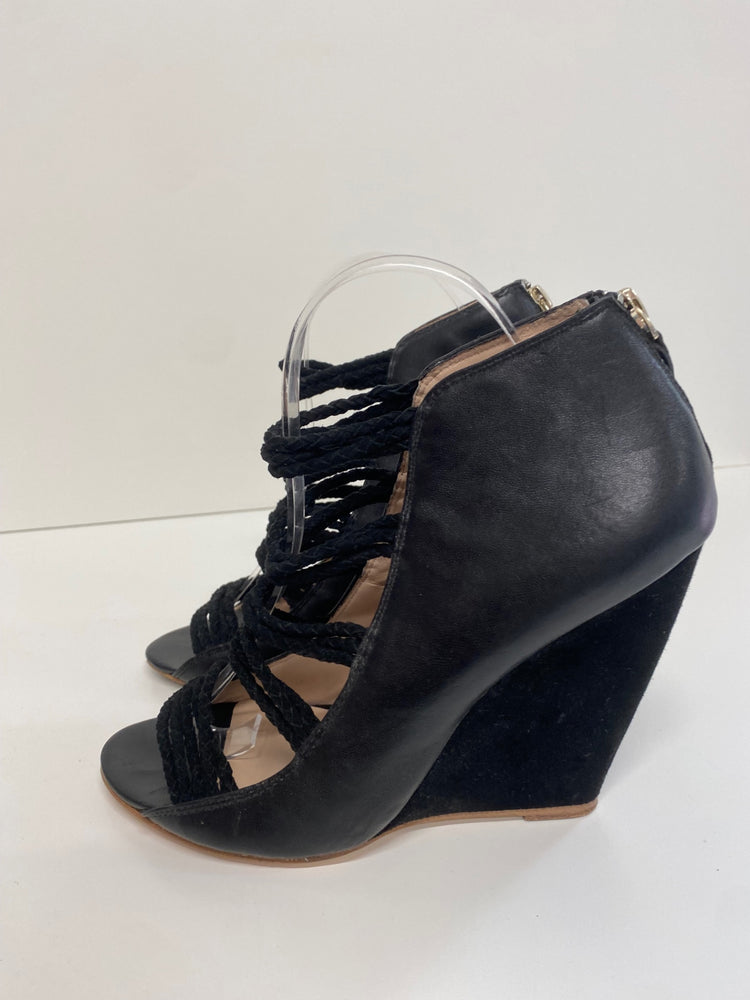 Fabulous Reiss 1971 wedge high Sandals Uk7 Black Leather & Suede CM061
