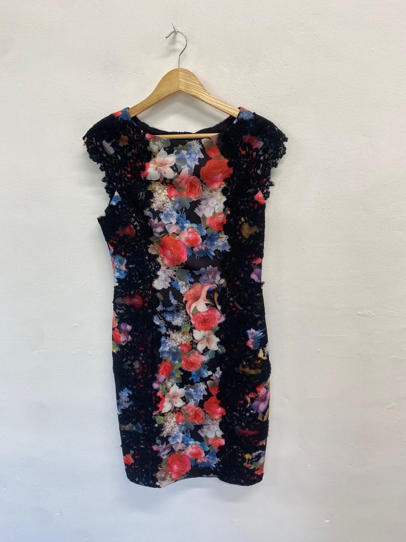 Fabulous Joseph Ribkoff Dress UK 10 Multicolor floral lace wedding KM004