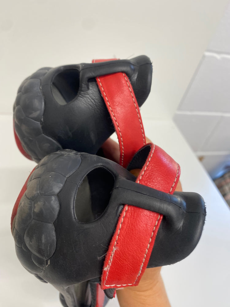 Fabulous Wolky leather walking Sandals UK6 Red & Black KM001