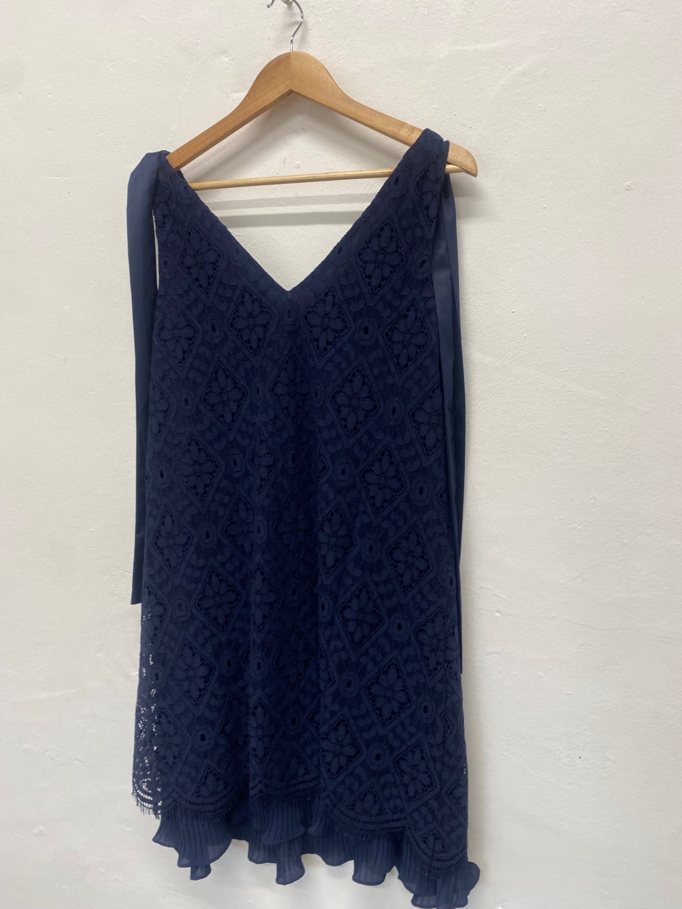 Fabulous Nanette Lepore lace overlay Dress UK12 Navy Blue oversized MD002