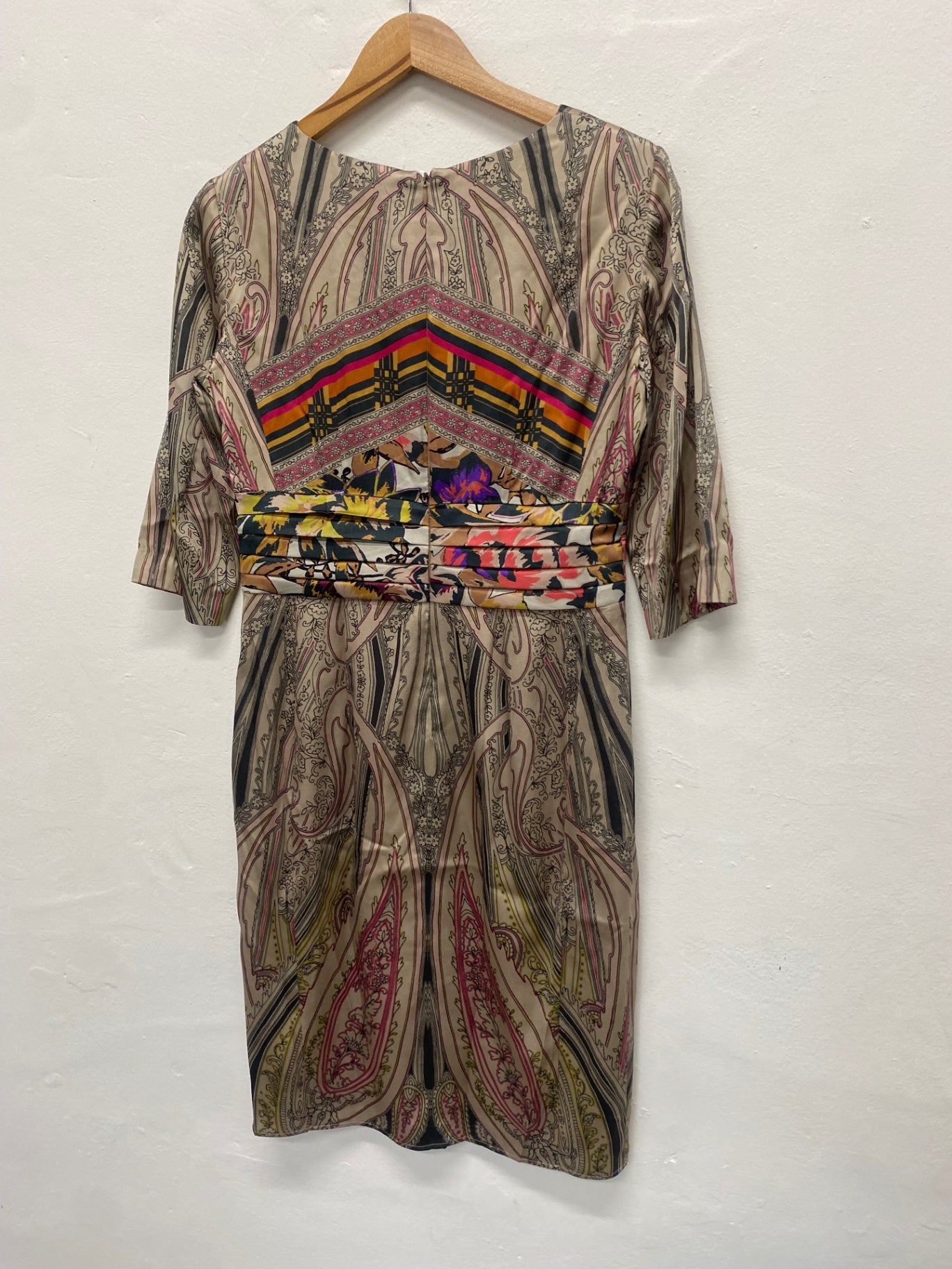 Fabulous Etro silk blend formal Dress UK16 Italian 48 Beige Champagne Party MD002