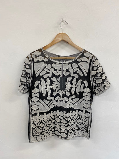 Fabulous Laura Ashley Black & Ivory Boho Mesh Blouse UK L DB457