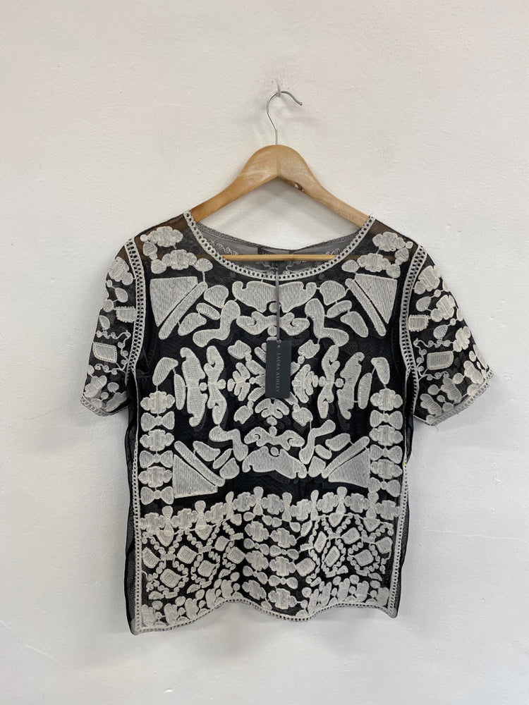 Fabulous Laura Ashley Black & Ivory Boho Mesh Blouse UK L DB457