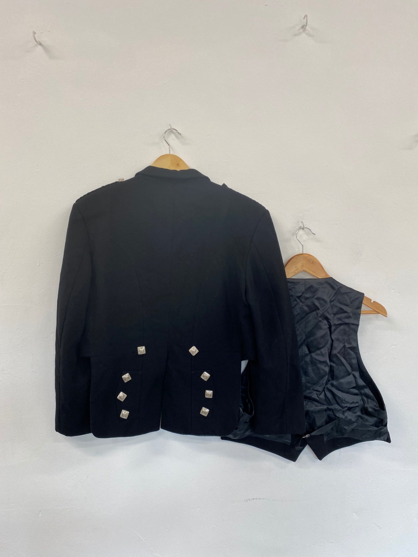 Classic Traditional Prince Charlie Kilt Jacket & Waistcoat Ex Hire UK 40XS/S #117 MD001