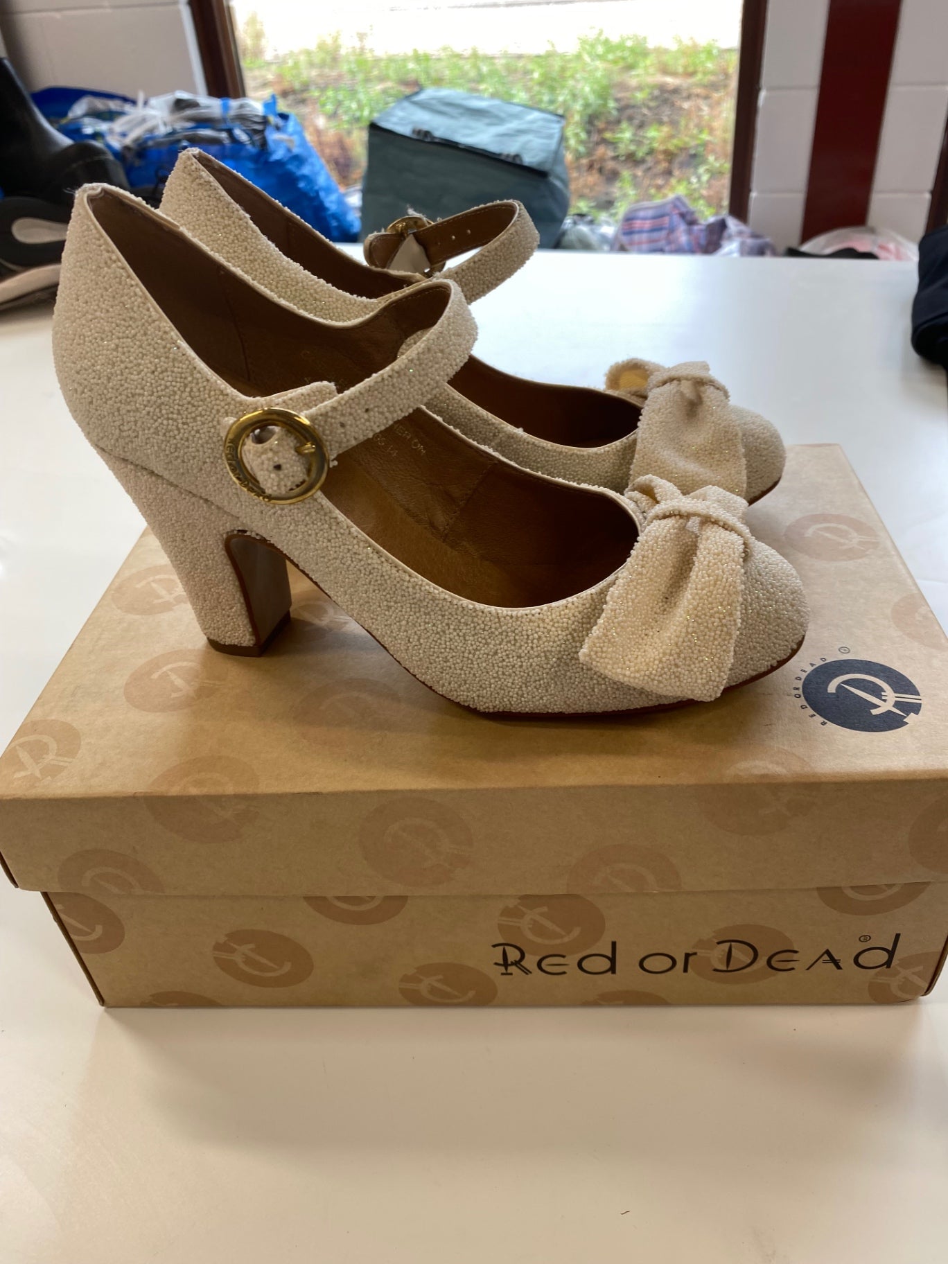 Fabulous Red or Dead Heels UK4 Ivory Lindy Hop New AO001