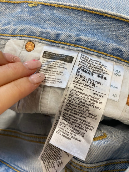 Fabulous Levis Jeans W27” Light Blue rib cage straight ankle AO001