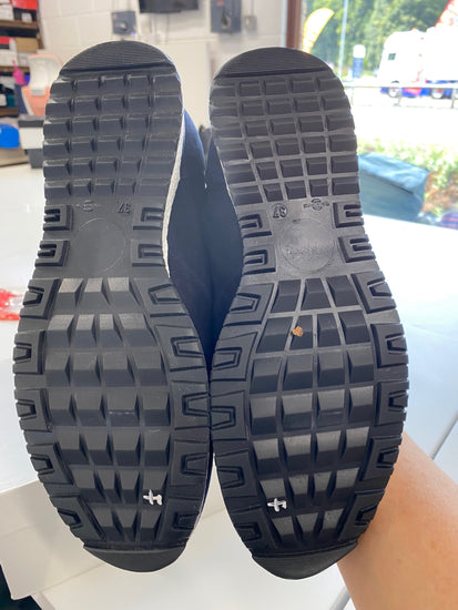 Fabulous Russell & Bromley Stretchout Sneakers UK4 Navy blue AO001