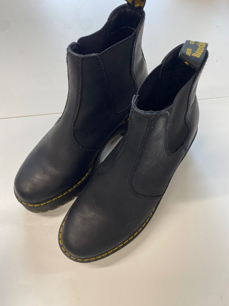 Fabulous Dr Martens Boots UK 5 Black magdalena heeled platform AO001
