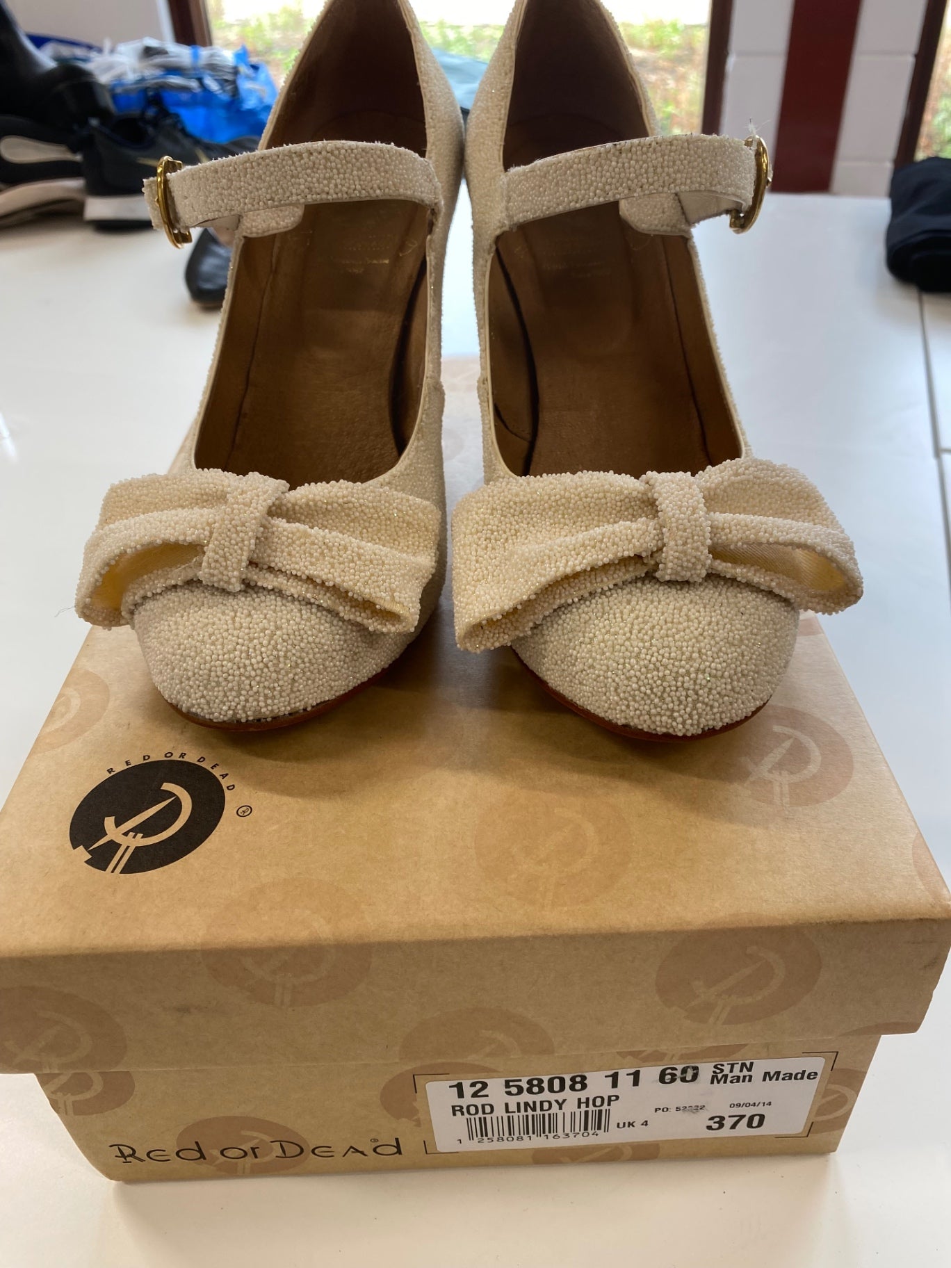 Fabulous Red or Dead Heels UK4 Ivory Lindy Hop New AO001