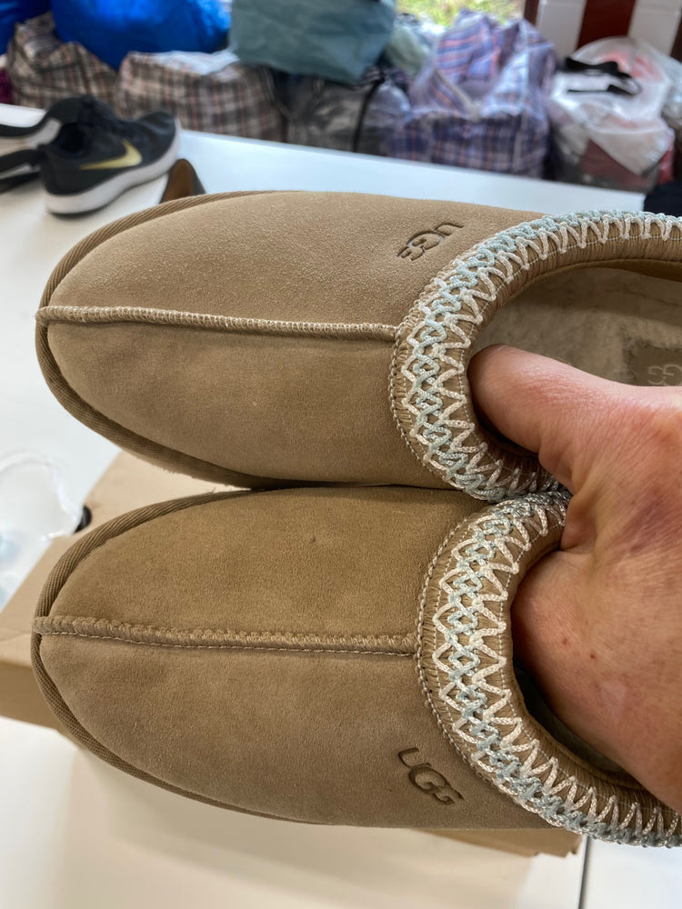 Fabulous Ugg  Slipper  Shoes UK5 Beige New AO001