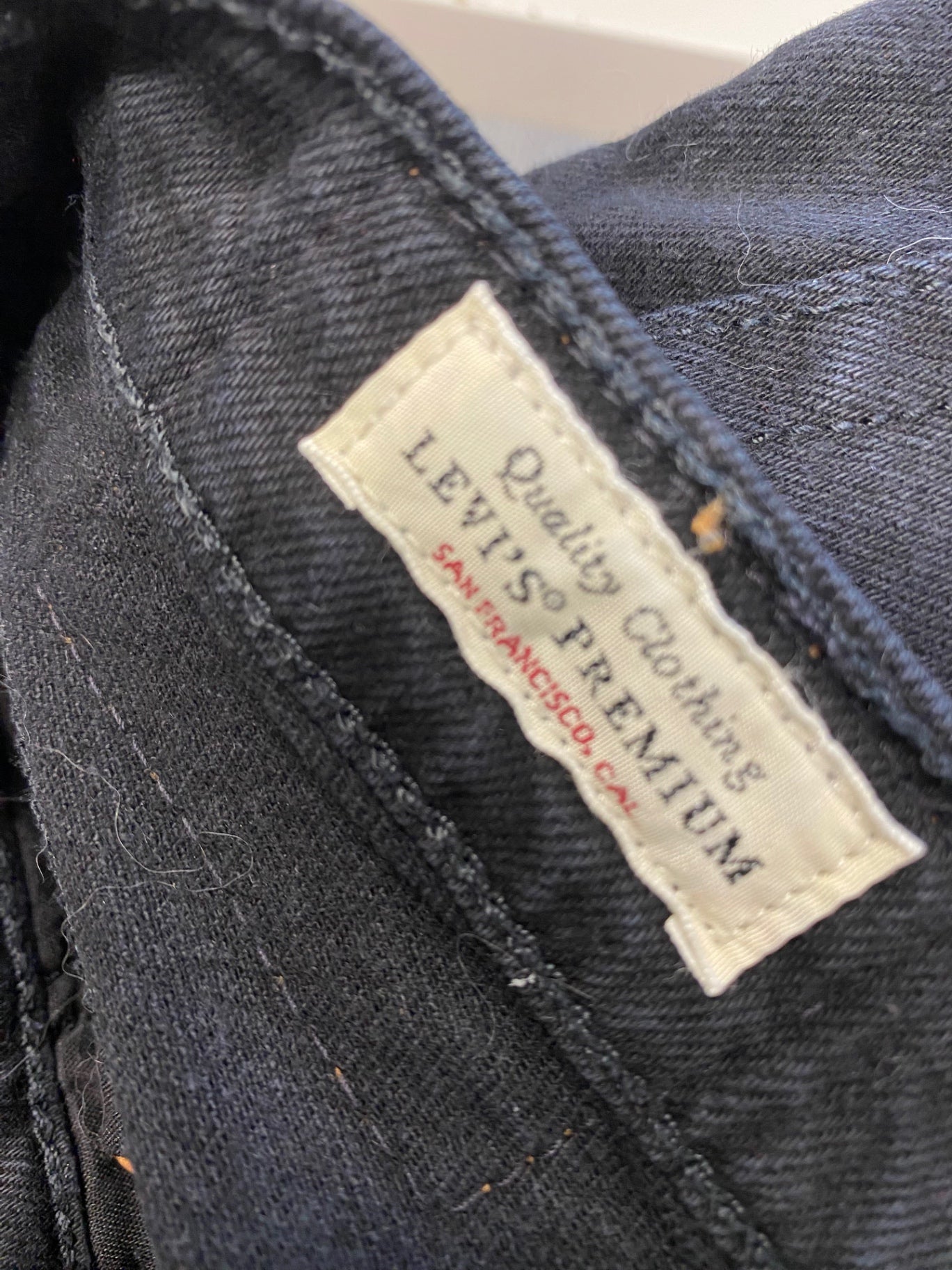 Fabulous Levis Jeans W27” Black rib cage straight AO001