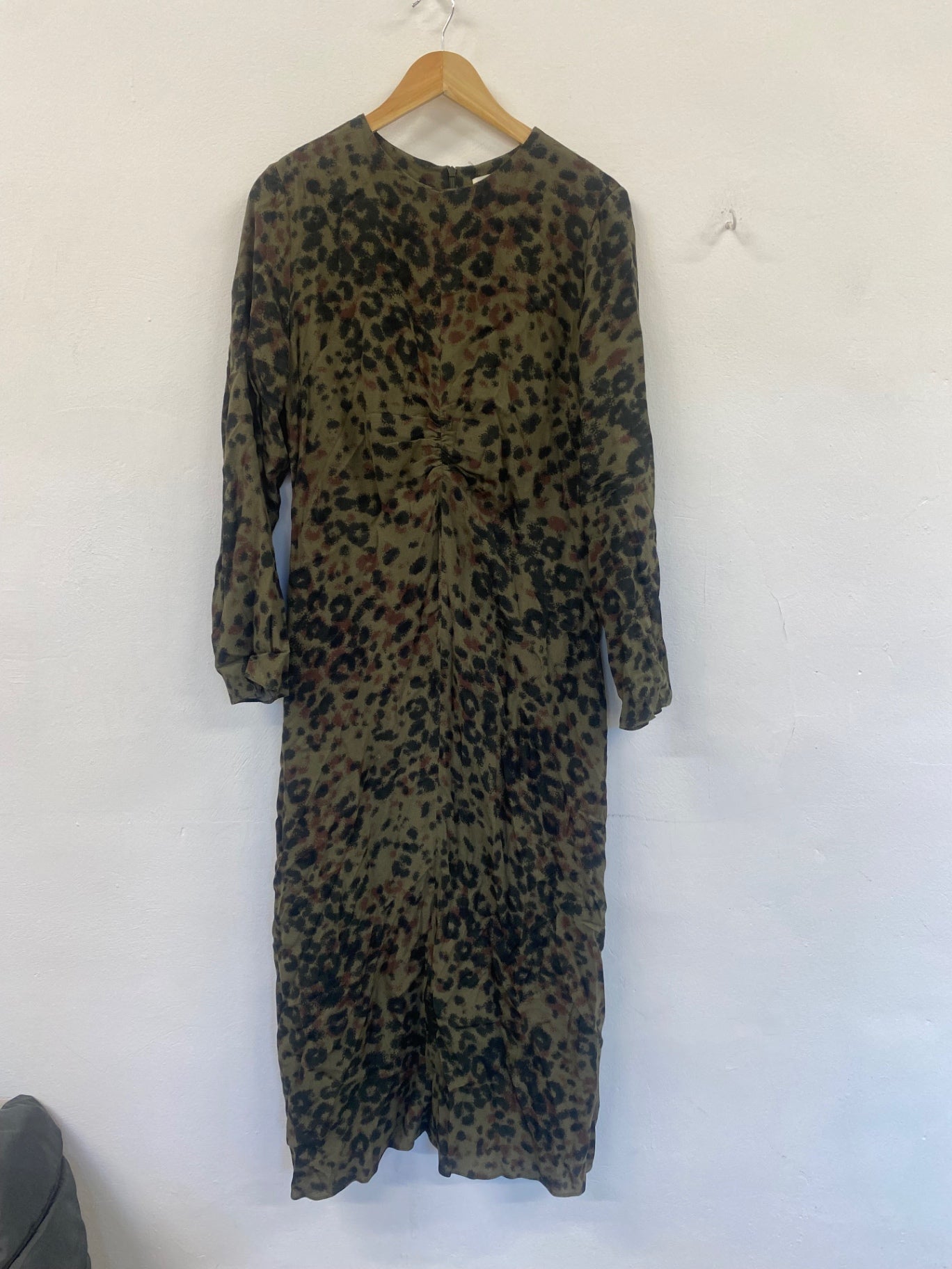 Fabulous Hush Midaxi Dress Uk14 Olive Green Animal print AS001