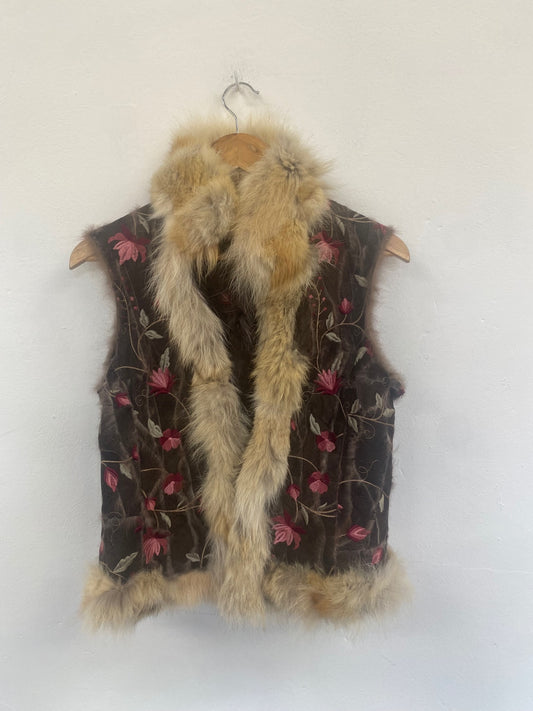 Fabulous Kryos fur Gilet UkM Brown boho hippie embroidered GM143