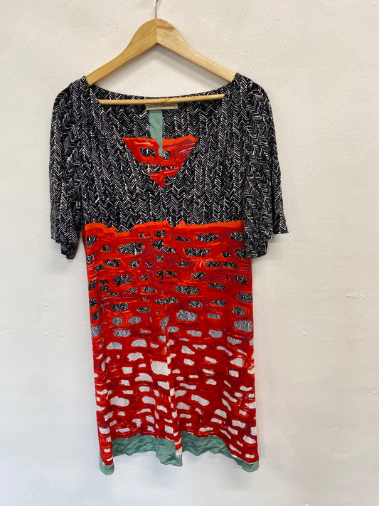 Fabulous BALENCIAGA PARIS Dress UK 12 Red black abstract GM143